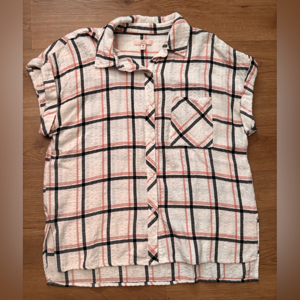 Como Vintage Button-Up Shirt